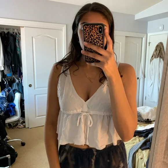 White flowy tank (brandy Melville!) - Picture 2 of 2